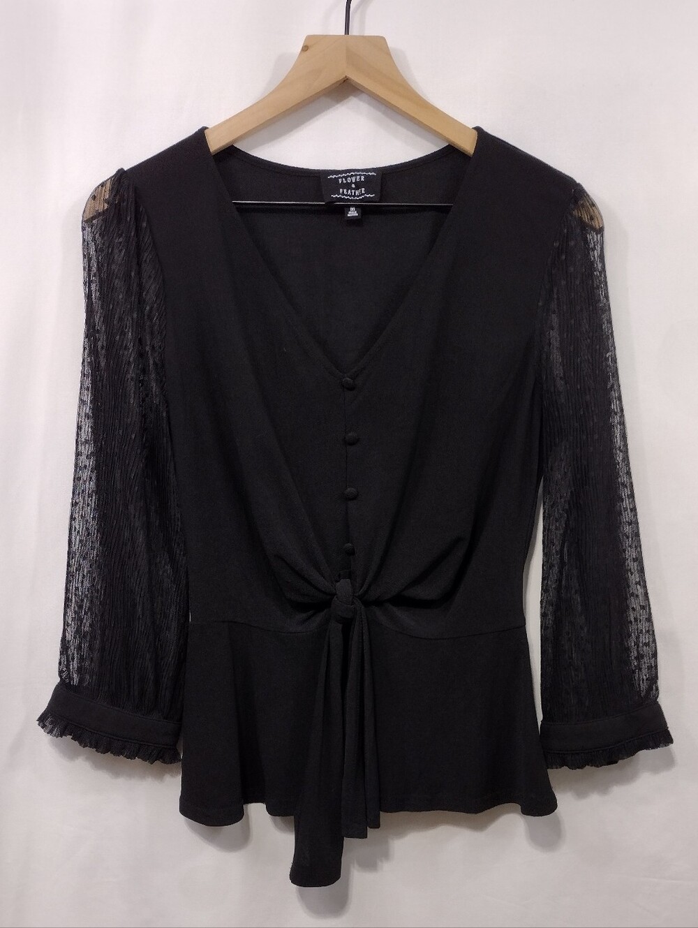 Flower & Feather Lace Tie-Front V-Neck Blouse Womens M Black Romantic Fairy